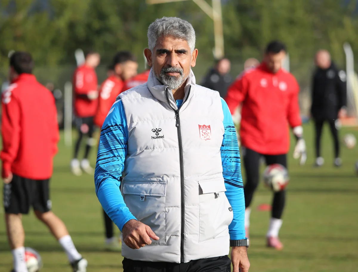 Sivasspor’da Play-Off İnancı Güçleniyor: Kritik 6 Maç Vurgusu