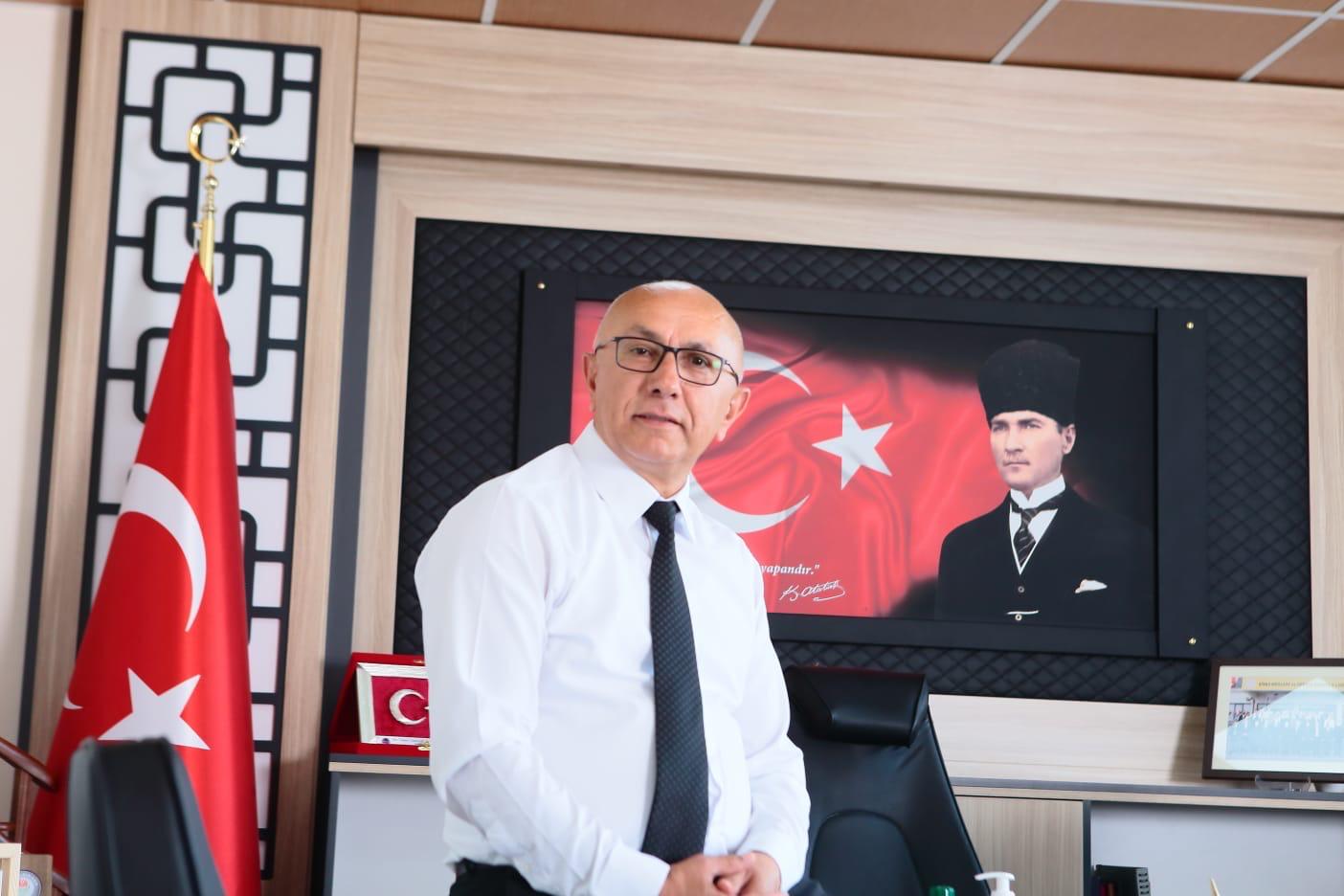 İlbeyliler Derneği Başkanı Recai Gülez’in 23 Nisan Mesajı