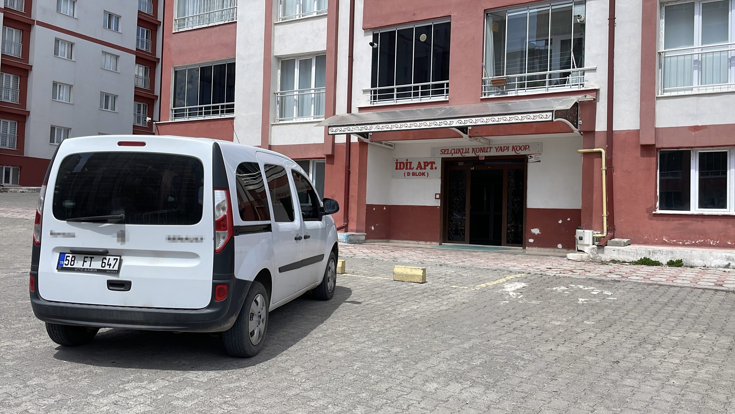 Sivas’ta Abisiyle Birlikte Kafası Kesilerek Öldürülen Milli Sporcu Melisa Şimşek