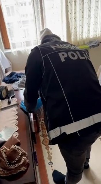 Sivas Uyuşturucu Operasyonunda 8 Kişi Tutuklandı AW456568 03 | Gündem Sivas™ Haber