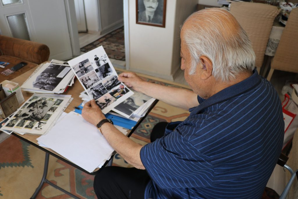 Sivas'ın Duayen Gazetecisi Yücel Yönal: “Sivas’ta Sadece 3 Taksi Vardı, Köylere Eşekle Giderdik” AW463827 06 | Gündem Sivas™ Haber