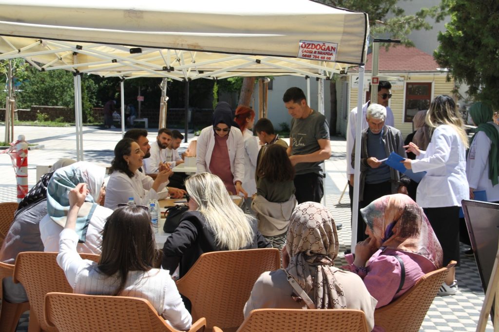 Sivas’ta Obeziteyle Mücadele Seferberliği Başlatıldı AW463918 04 | Gündem Sivas™ Haber