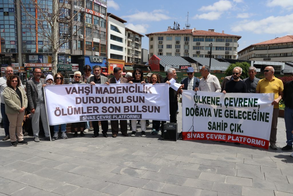 Sivas Maden Kazasında İhmaller Protestoyla Gündeme Taşındı | Gündem Sivas™ | Sivas Haberleri AW464877 03 | Gündem Sivas™ | Sivas Haberleri