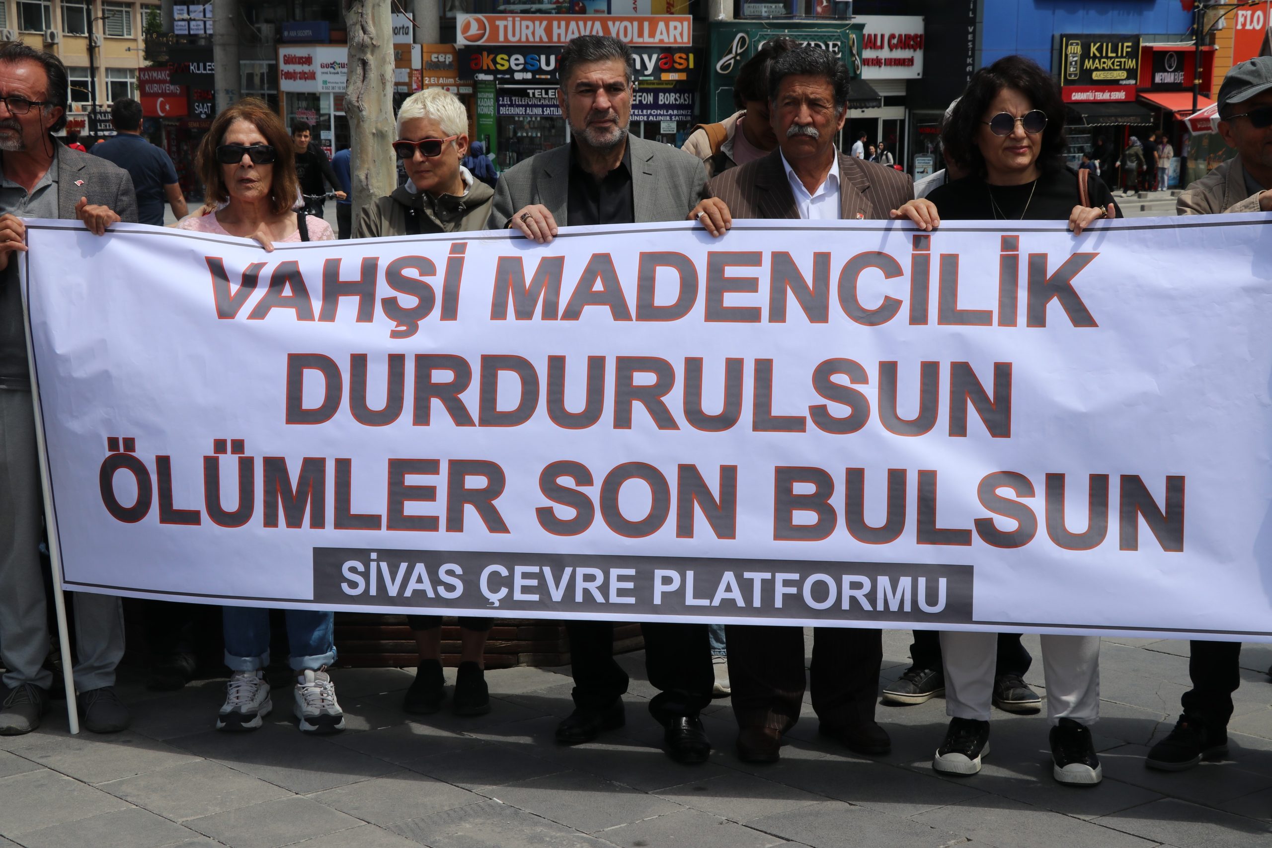 Sivas Maden Kazasında İhmaller Protestoyla Gündeme Taşındı