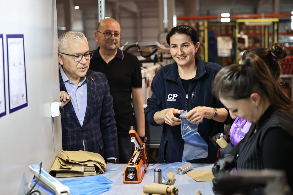 Sivas Demirağ OSB’de Üretim ve İstihdam Hamlesi: 12 Fabrika Açıldı, 37 Fabrika Yolda! AW467833 05 | Gündem Sivas™ Haber