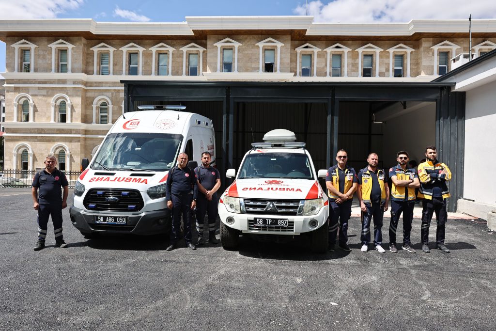 Gürün’e Modern Acil Sağlık İstasyonu: Hayırsever Desteğiyle Hizmete Açıldı AW478151 03 | Gündem Sivas™ Haber