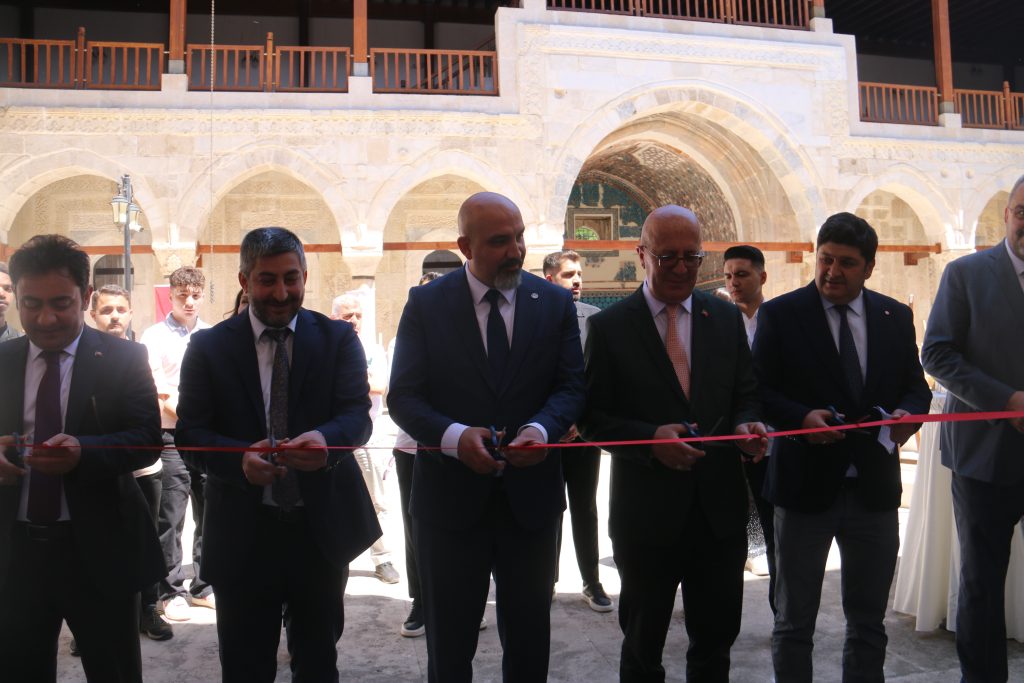 AW483863 03 | Gündem Sivas™ | Sivas Haberleri