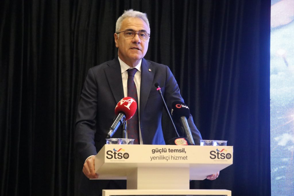 Sivas E-İhracat Zirvesi ile Dijital Ticaretin Yıldızı Parlıyor AW484652 02 | Gündem Sivas™ Haber