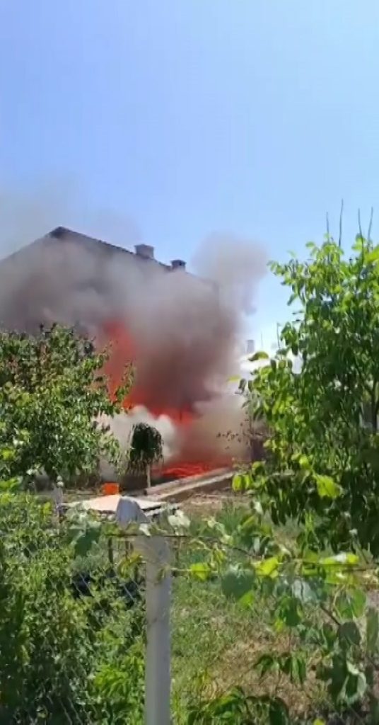 Sivas'ta Müstakil Evde Çıkan Yangın Korku Dolu Anlar Yaşattı! AW486242 01 | Gündem Sivas™ Haber
