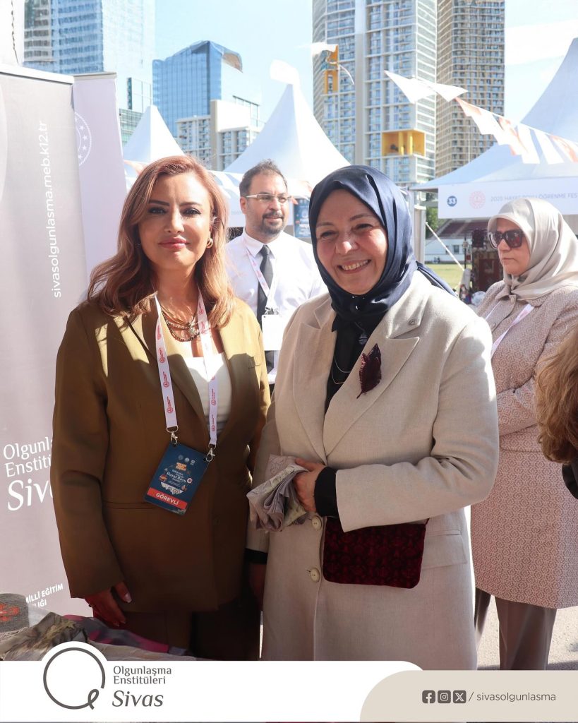 Sivas Olgunlaşma Enstitüsü'nden Başkent'te Kültür Rüzgarı: Hayat Boyu Öğrenme Festivali'ne Yoğun İlgi Olgunlasma Enstitusu 1 | Gündem Sivas™ Haber