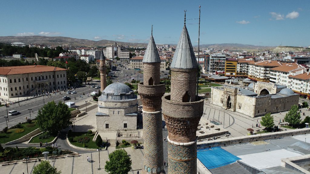 2073766 | Gündem Sivas™ | Sivas Haberleri