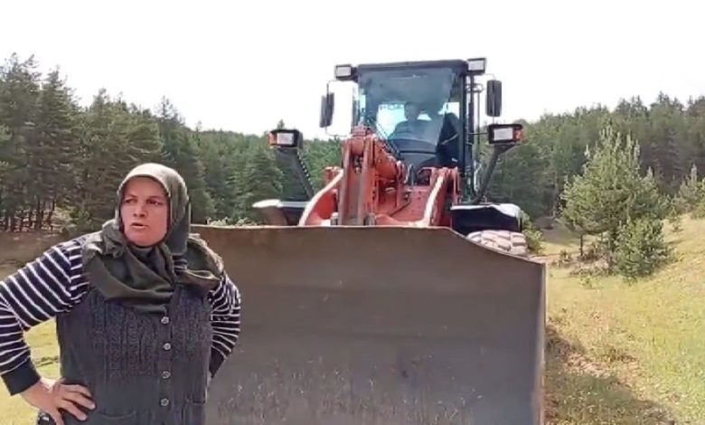 Sivas'ta Köylüler, Altın Madeni Şirketinin Siyanür Havuzu Projesine Direniyor | Gündem Sivas™ | Sivas Haberleri AW488246 01 | Gündem Sivas™ | Sivas Haberleri