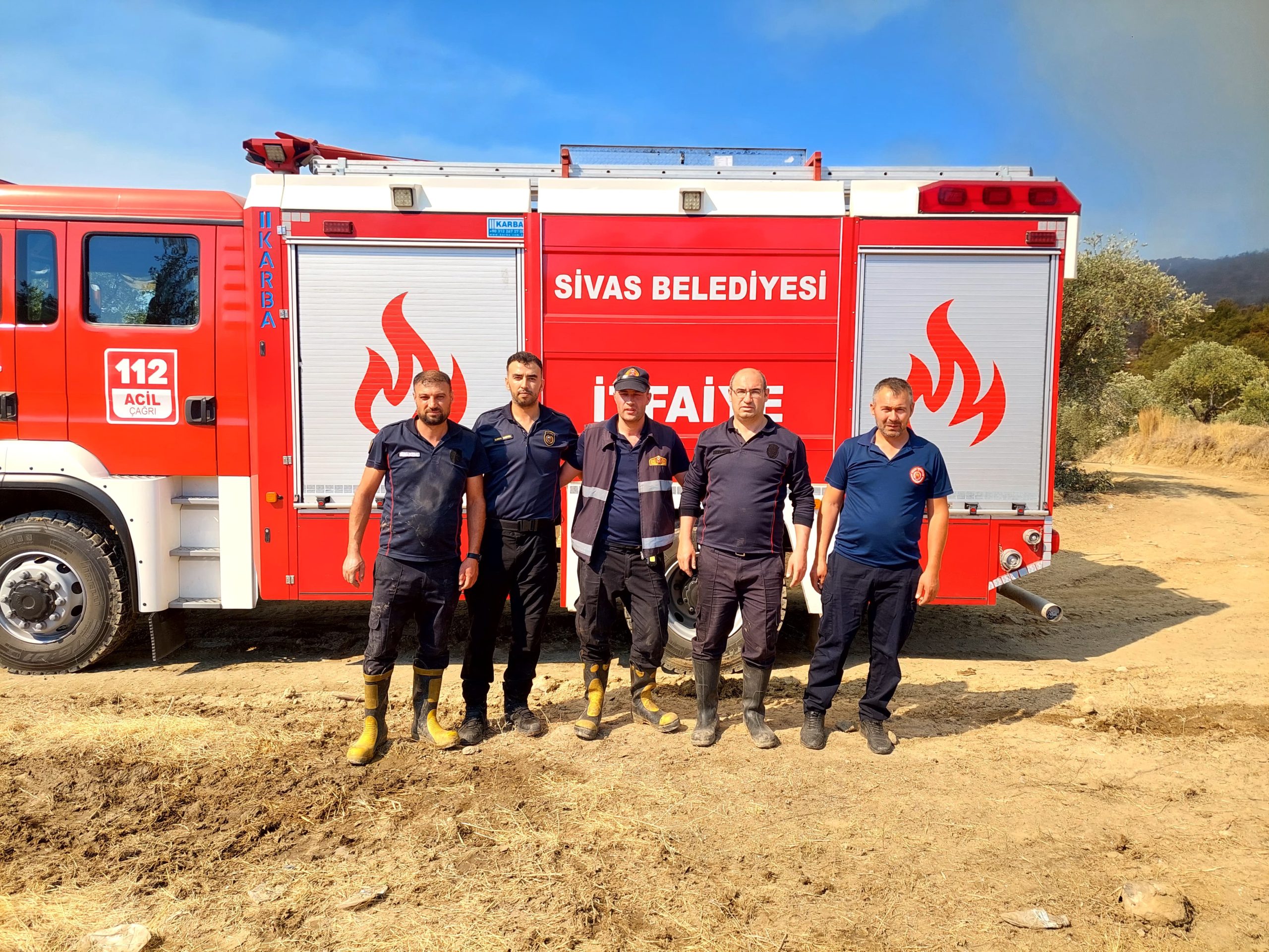 Sivas İtfaiyesi, Hatay’daki Orman Yangınlarına Destek İçin Fedakarca Mücadele Ediyor