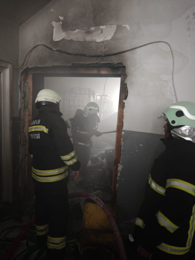AW490550 03 | Gündem Sivas™ | Sivas Haberleri