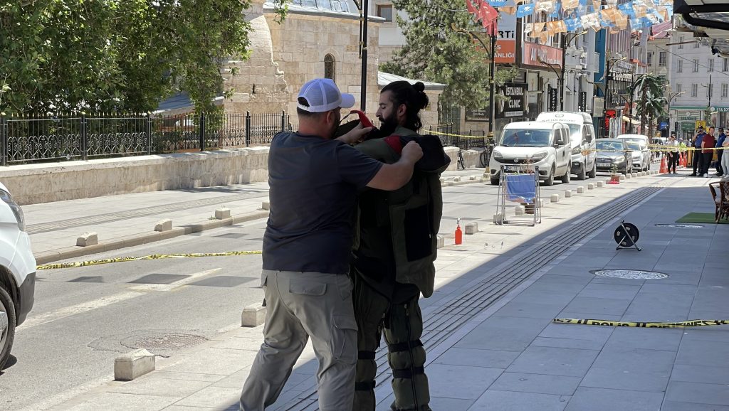 AW493525 04 | Gündem Sivas™ | Sivas Haberleri