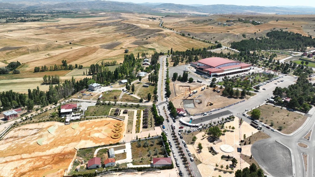 Sıcak Çermik’te Yeni Açık Havuz Projesi Start Aldı! AW495839 05 | Gündem Sivas™ Haber