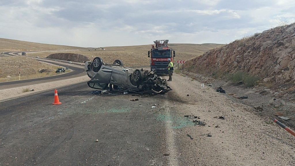 Sivas’ta Feci Kaza: 5 Kişi Yaralı! AW497682 01 | Gündem Sivas™ Haber