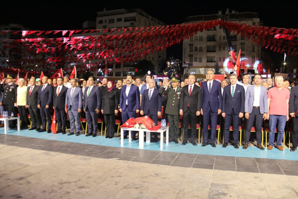 AW497822 07 | Gündem Sivas™ | Sivas Haberleri