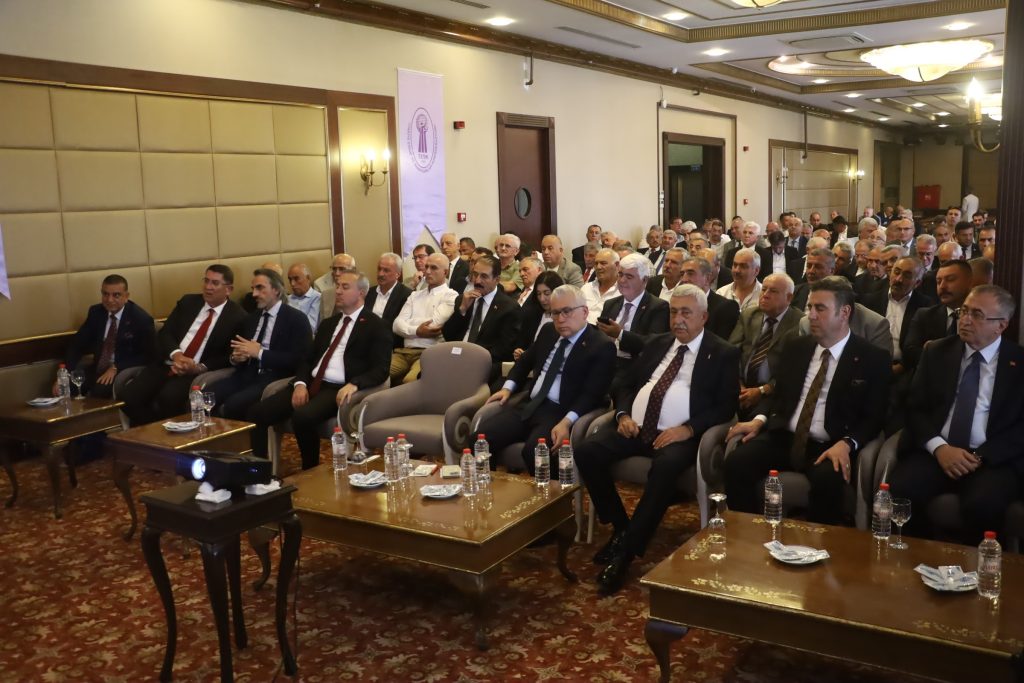 Sivas’ta TESK Buluşması: 16 İlin Esnaf Odalarından Çözüm Önerileri
