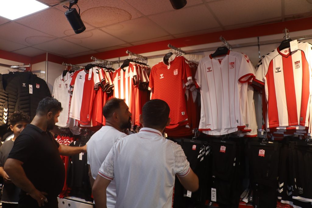 AW501659 04 | Gündem Sivas™ | Sivas Haberleri