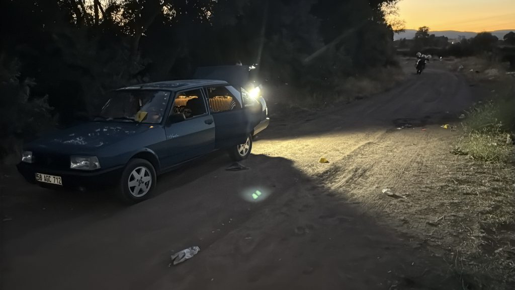 Sivas'ta Husumetli İki Kişi Pompalı Tüfekle Birbirini Yaraladı AW502381 02 | Gündem Sivas™ Haber