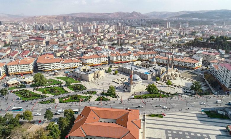 Sivas’ta Motorlu Taşıt Sayısı Artıyor: Haziran Ayında 209 Bine Ulaştı | Gündem Sivas™ | Sivas Haberleri AW503395 01 | Gündem Sivas™ | Sivas Haberleri
