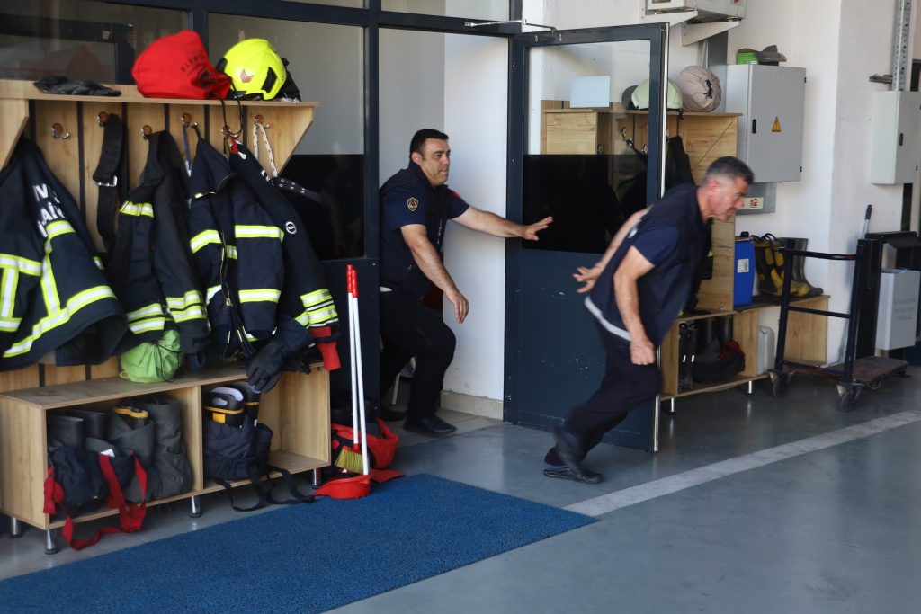 Sıcak Hava Dalgası Yangın Riskini Artırıyor: Uzmanlardan Kritik Uyarılar AW504063 08 | Gündem Sivas™ Haber