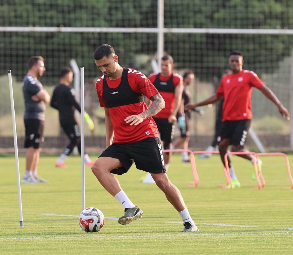 Sivasspor, Trendyol 1. Lig’de Erzurumspor FK Maçına Hazırlanıyor AW507823 04 | Gündem Sivas™ Haber