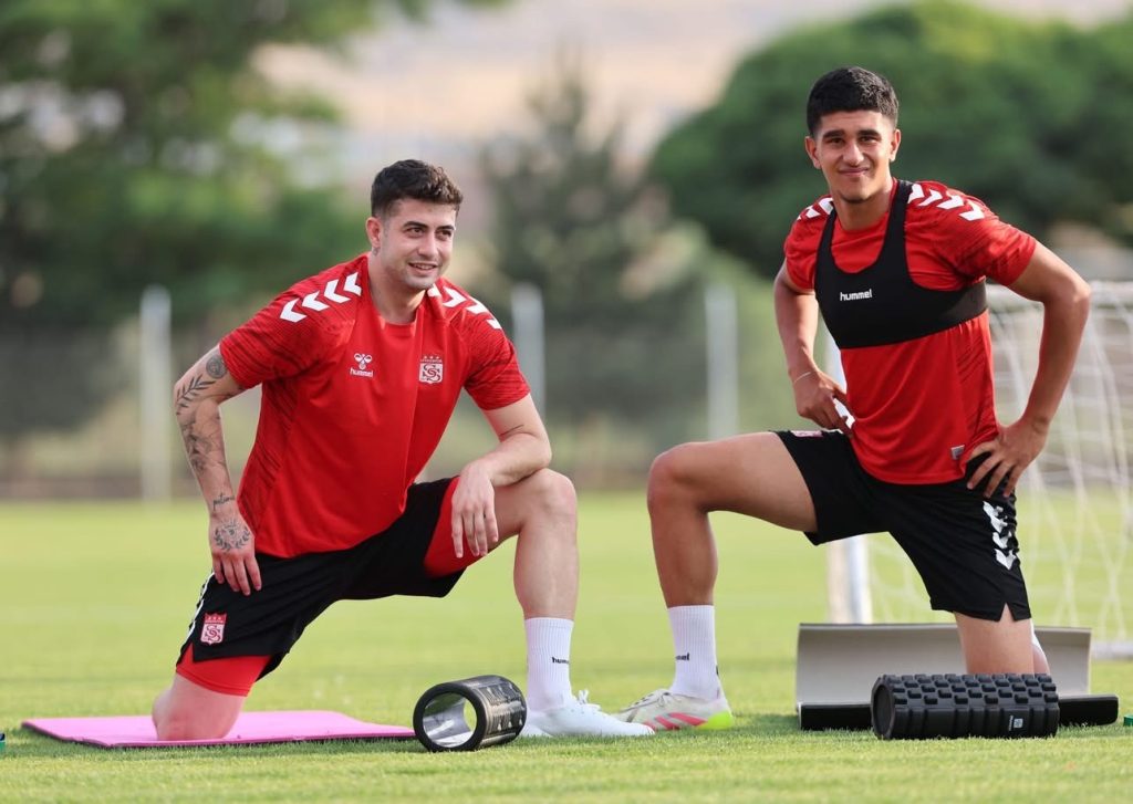 Sivasspor, Trendyol 1. Lig’de Erzurumspor FK Maçına Hazırlanıyor AW507823 05 | Gündem Sivas™ Haber