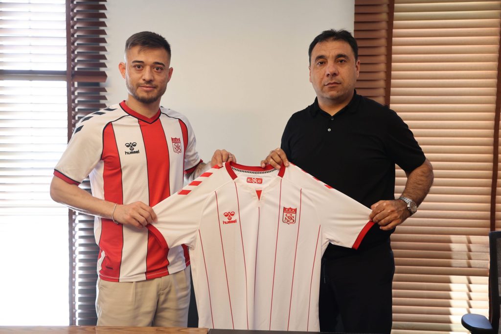 Sivasspor, Alaaddin Okumuş ve Jan Bieganski ile Yollarını Ayırdı Alaaddin Okumus 1 | Gündem Sivas™ Haber