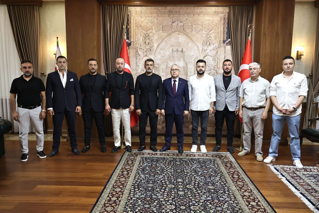Sivasspor Yönetimi, Vali Yılmaz Şimşek’e Vefa Ziyaretinde Bulundu