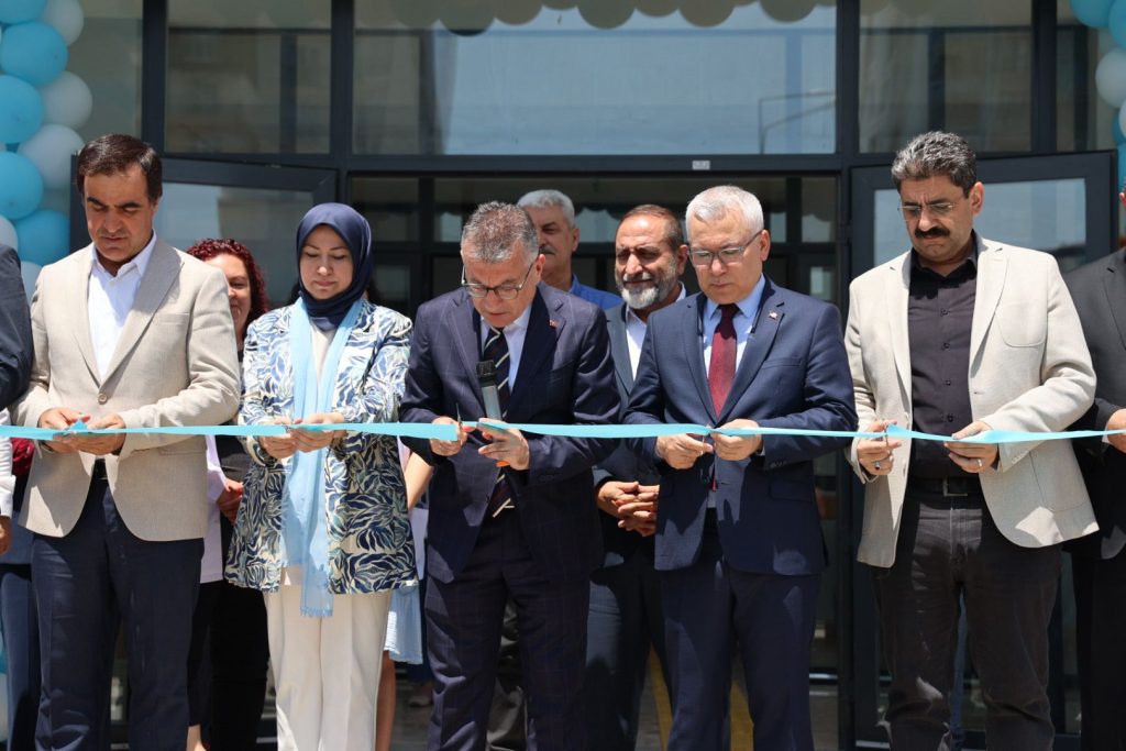 Sivas’a Yeni Aile Sağlığı Merkezleri: Kardeşler ASM ve Mimar Sinan 2 No’lu ASM Hizmete Açıldı