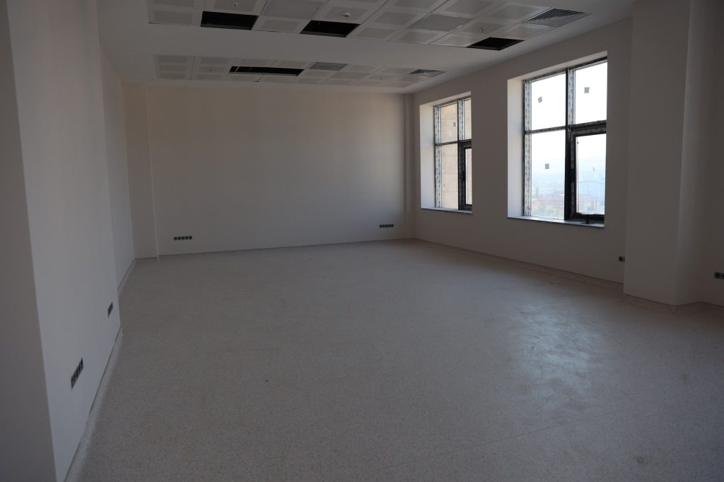 Vali Yılmaz Şimşek ve AK Parti Heyeti, SCÜ Tıp Fakültesi Hastanesi İnşaatını İnceledi GxDGIzQXoAAhD y | Gündem Sivas™ Haber