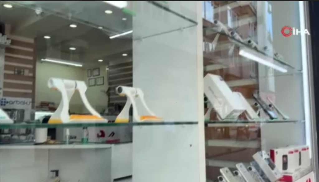 Sivas'ta 350 Bin TL Değerinde 19 Telefon Çalındı! Hirsizli 3 | Gündem Sivas™ Haber