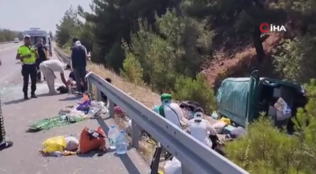 Sivas'ta Minibüs Kazası: Araç Takla Attı, Çok Sayıda Yaralı Var Kaza 5 1 | Gündem Sivas™ Haber