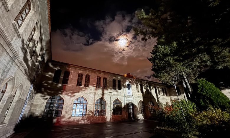 Selçuk Anadolu Lisesi: Sivas’ın Eğitimdeki Parlayan Yıldızı | Gündem Sivas™ | Sivas Haberleri Lise Basarisi | Gündem Sivas™ | Sivas Haberleri