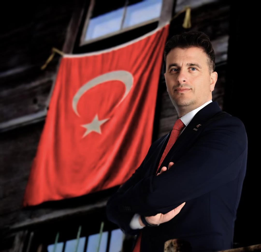 "Demokrasi ve Millî Birlik Ruhu ile İlerliyoruz”