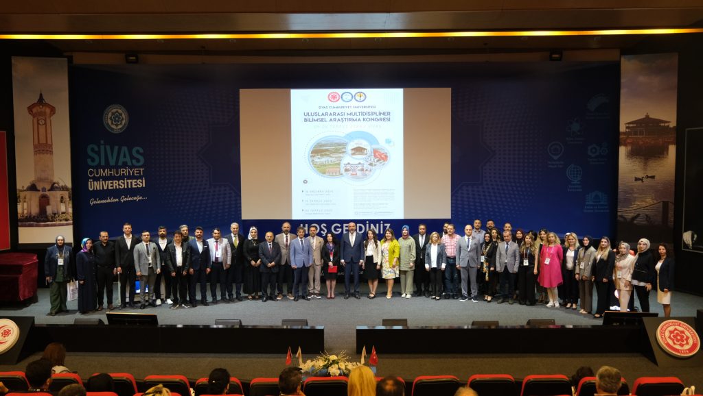 Uluslararası Bilimsel Kongrede MÜSİAD Sivas’a Teşekkür Plaketi SCU Kongre MUSIAD Sivas Erdem TOKUS | Gündem Sivas™ Haber