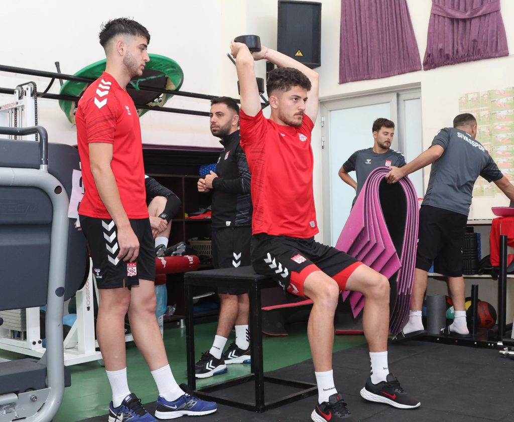 Sivasspor, Sivas Kampında Hız Kesmiyor! SVSS5848 1024x841 1 | Gündem Sivas™ Haber