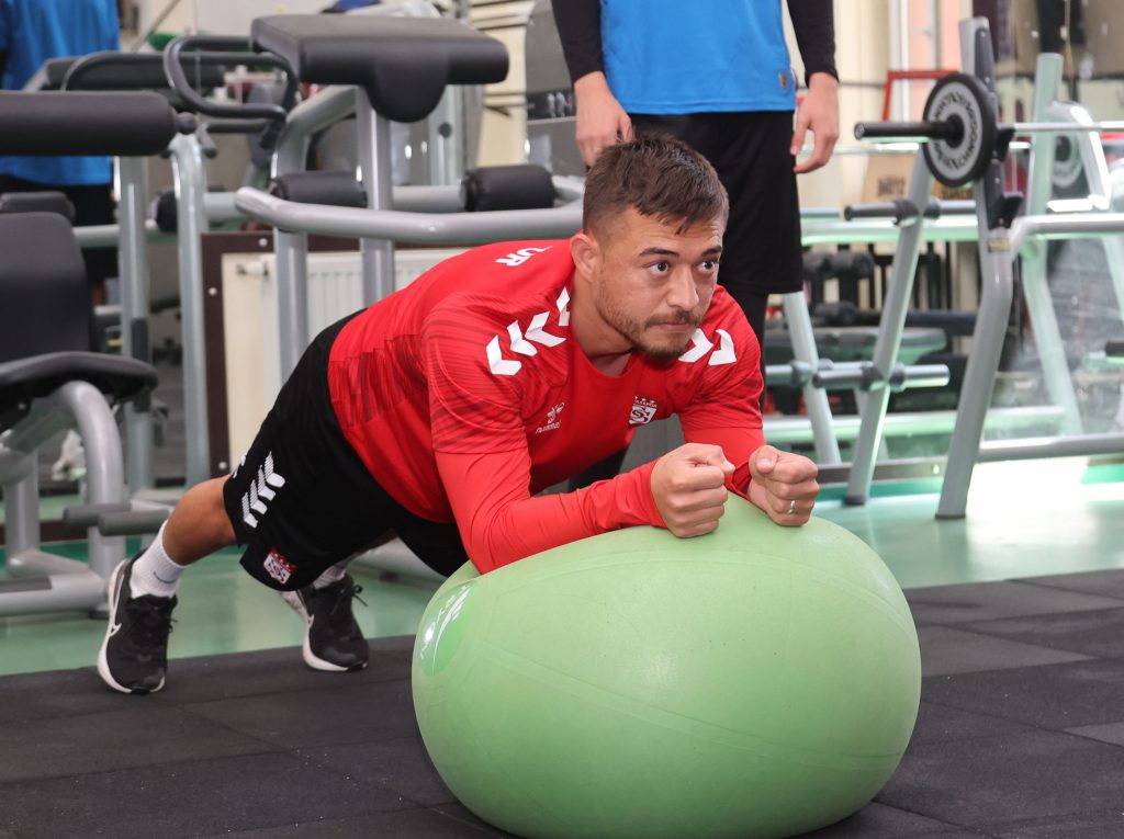 Sivasspor, Sivas Kampında Hız Kesmiyor! SVSS5871 1024x765 1 | Gündem Sivas™ Haber