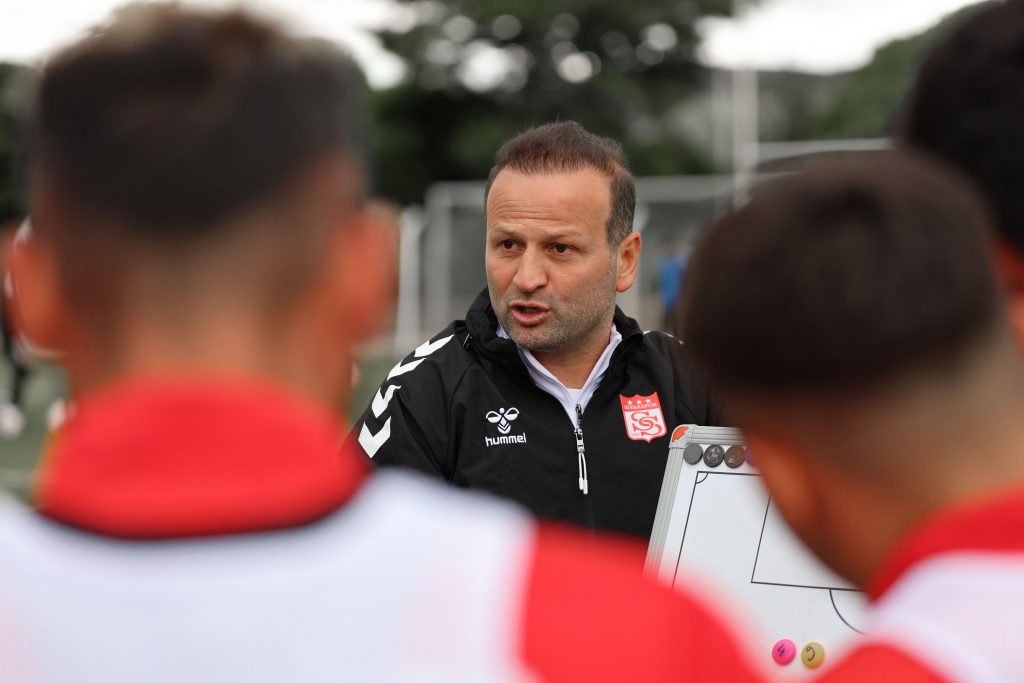 2025-2026 Trendyol 1. Lig Fikstürü Belli Oldu: Sivasspor’un Maç Takvimi Açıklandı