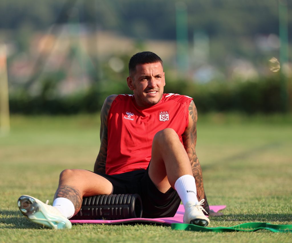 Sivasspor, Bolu Kampında Hız Kesmiyor! SVSS9392 1024x851 1 | Gündem Sivas™ Haber