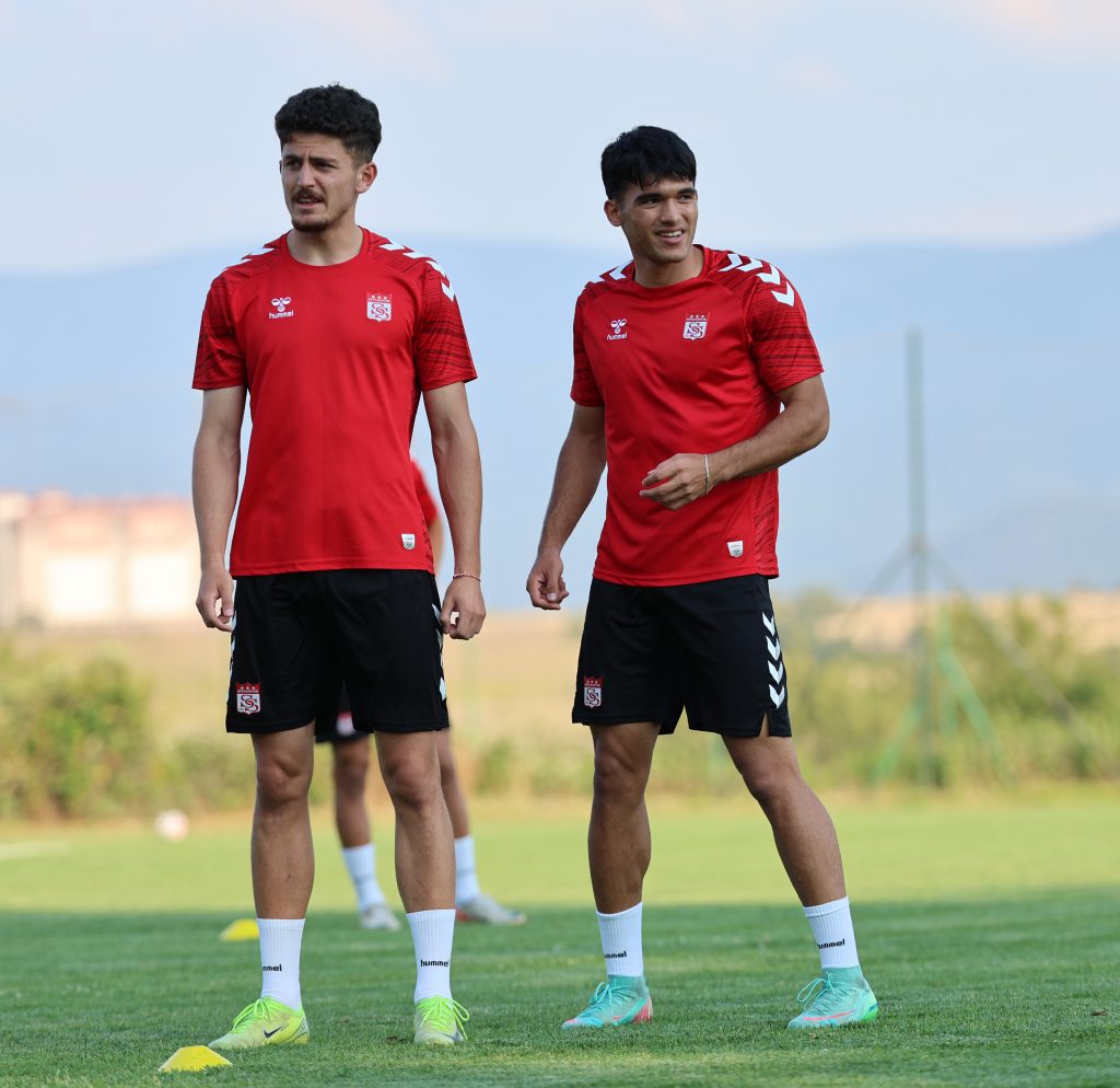 Sivasspor, Bolu Kampında Hız Kesmiyor! SVSS9488 1024x994 1 | Gündem Sivas™ Haber