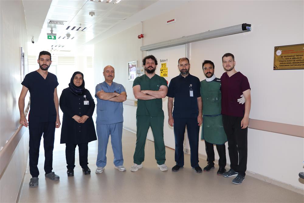 Sivas Numune Hastanesi’nde EPS ile Kalp Ritim Bozukluklarına Kesin Çözüm! eps1jpg | Gündem Sivas™ Haber