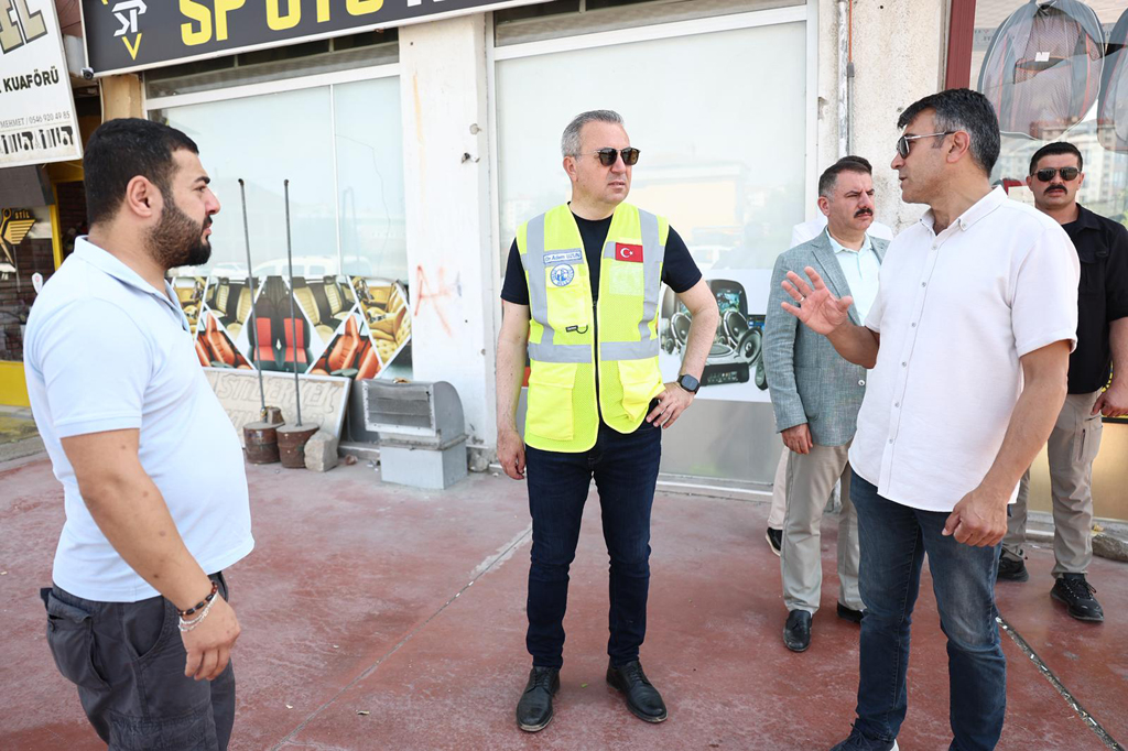 Başkan Uzun, Ulaşım Master Planı Kapsamında Sahada İncelemeler Yaptı guvenli akici ve konforlu bir ulasim icin calisiyoruz 8353 | Gündem Sivas™ Haber