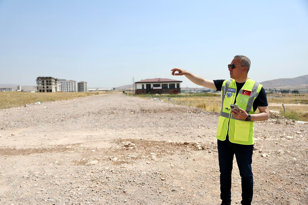 Başkan Uzun, Ulaşım Master Planı Kapsamında Sahada İncelemeler Yaptı guvenli akici ve konforlu bir ulasim icin calisiyoruz 9501 | Gündem Sivas™ Haber