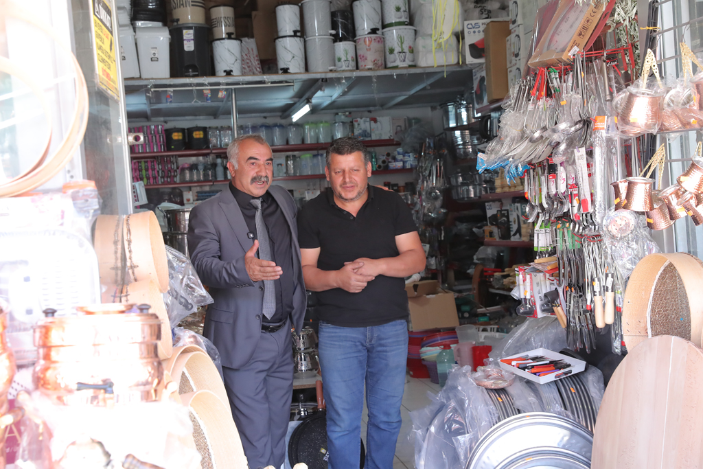 Sivas Belediyesi Kaldırım İşgaline Son Uyarıyı Yaptı!