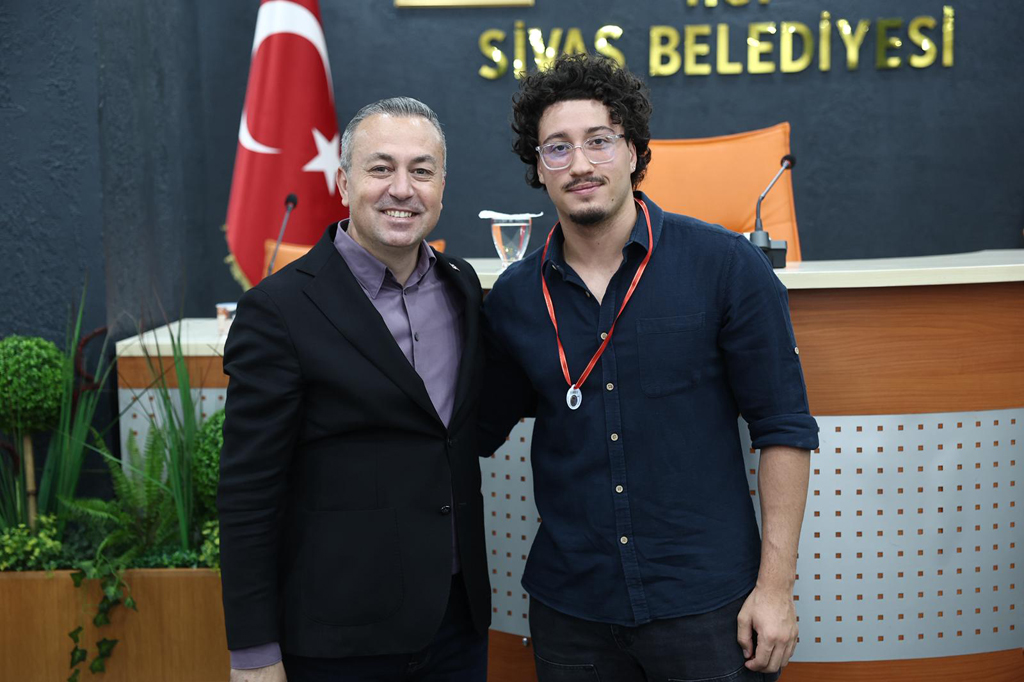 yks de sivas in gururu oldular 1261 | Gündem Sivas™ | Sivas Haberleri