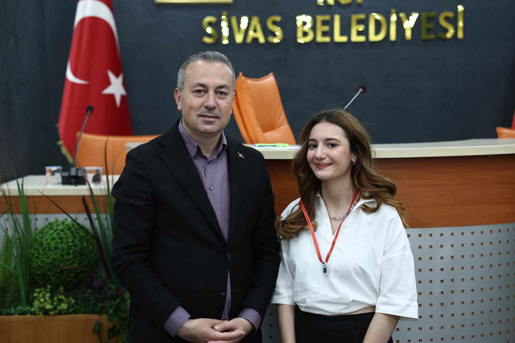 yks de sivas in gururu oldular 3966 | Gündem Sivas™ | Sivas Haberleri