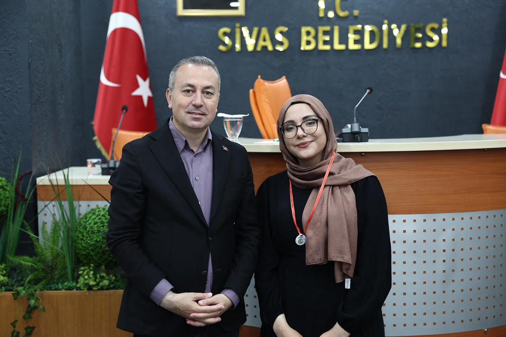yks de sivas in gururu oldular 9761 | Gündem Sivas™ | Sivas Haberleri